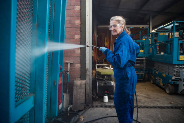 Best Rust Removal  in West Sayville, NY